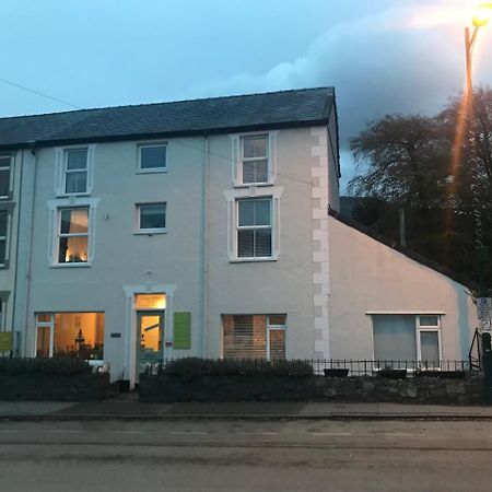 Glyn Afon Otel Caernarfon Dış mekan fotoğraf